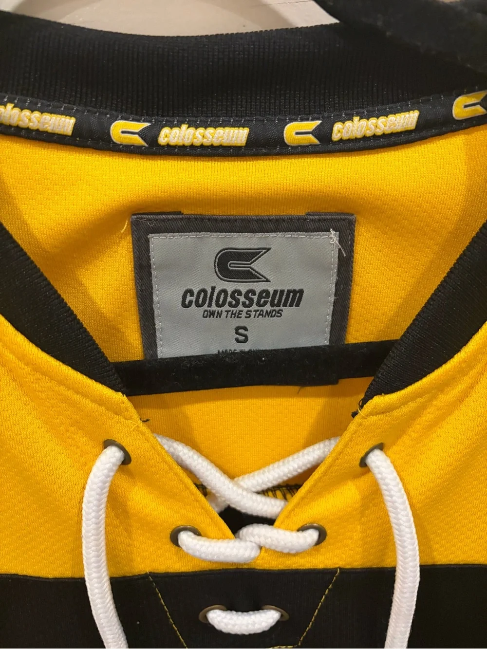 Nike iowa hawkeyes